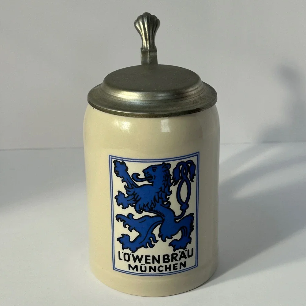 Lowenbrau‎ Munchen Beer Stein Ceramic Pewter Lid Germany